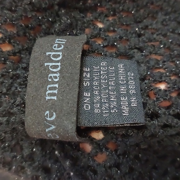 Steve Madden Black Mesh Eternity Scarf Wrap - Picture 7 of 7